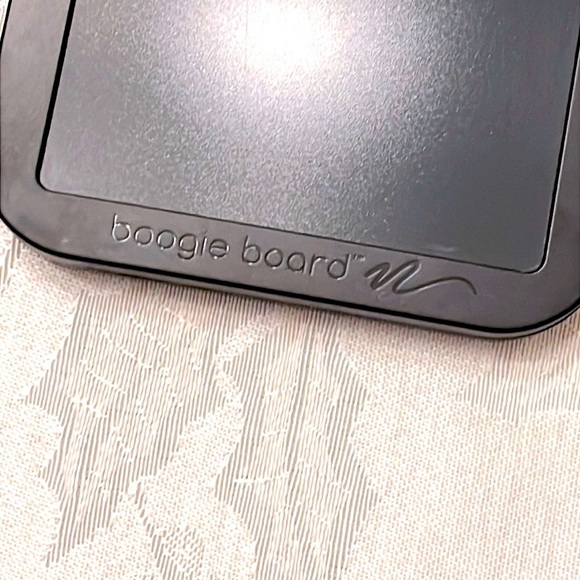 Boogie Board Sketch Pals Doodle Board Camper the Puppy Collectible Toy - Picture 4 of 12